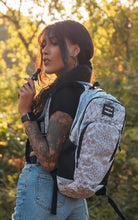 Updated 2024 Now Available- Elevated Lyfe x Hyphy Color Hydration Backpack (2L) INCLUDES FREE LASER POINTER